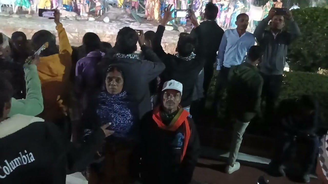 प्रेम मंदिर...गोवर्धन पहाड़..।