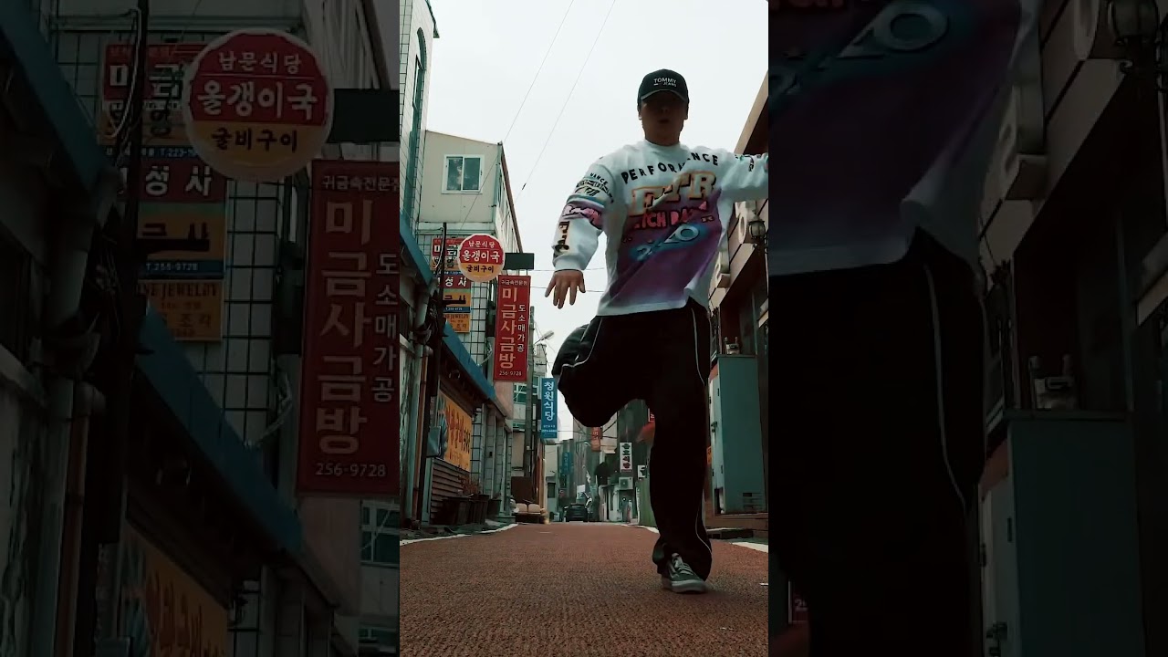 KMOON-POPPIN