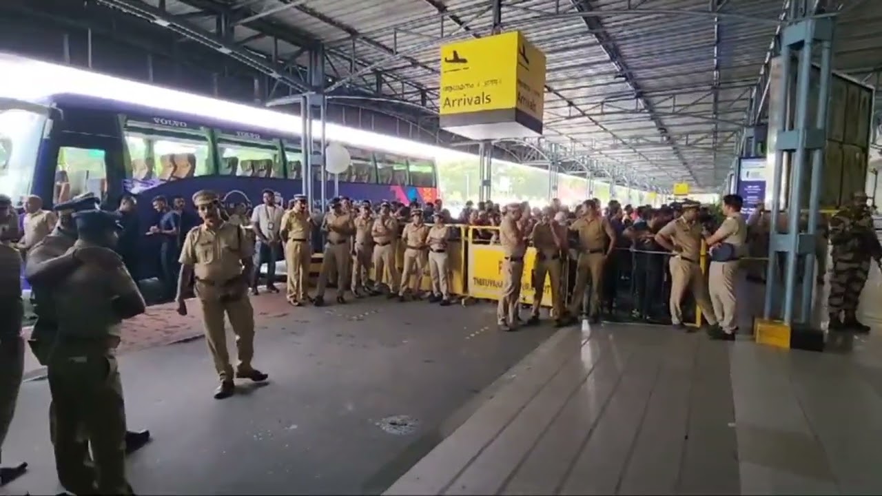 INDIAN TEAM ARRIVAL AIRPORT