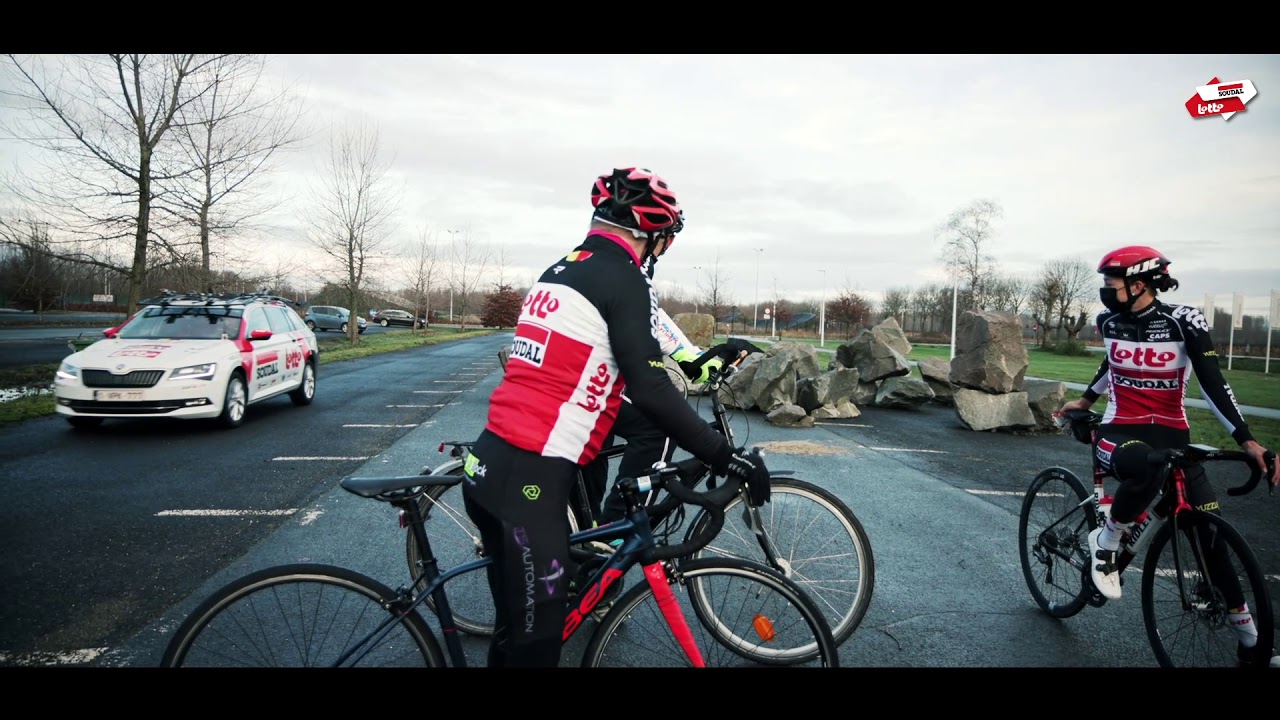 Lotto Soudal donates HJC helmets to Special Olympics Belgium