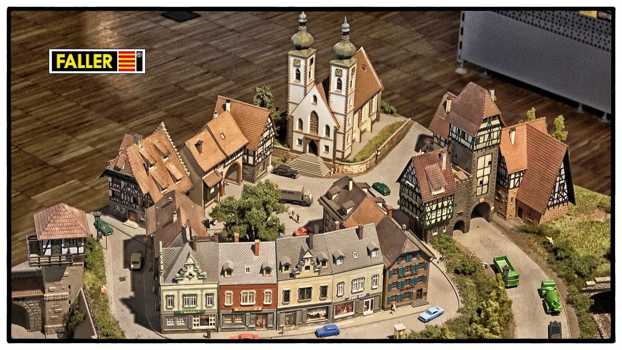 FALLER Modellbau mit Miniaturwelten Ausstellung im Stammwerk in Gütenbach im Schwarzwald (Eisenbahn)
