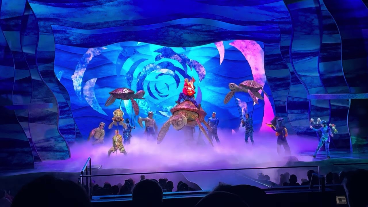 202312 Disney World Finding Nemo Sea Turtle