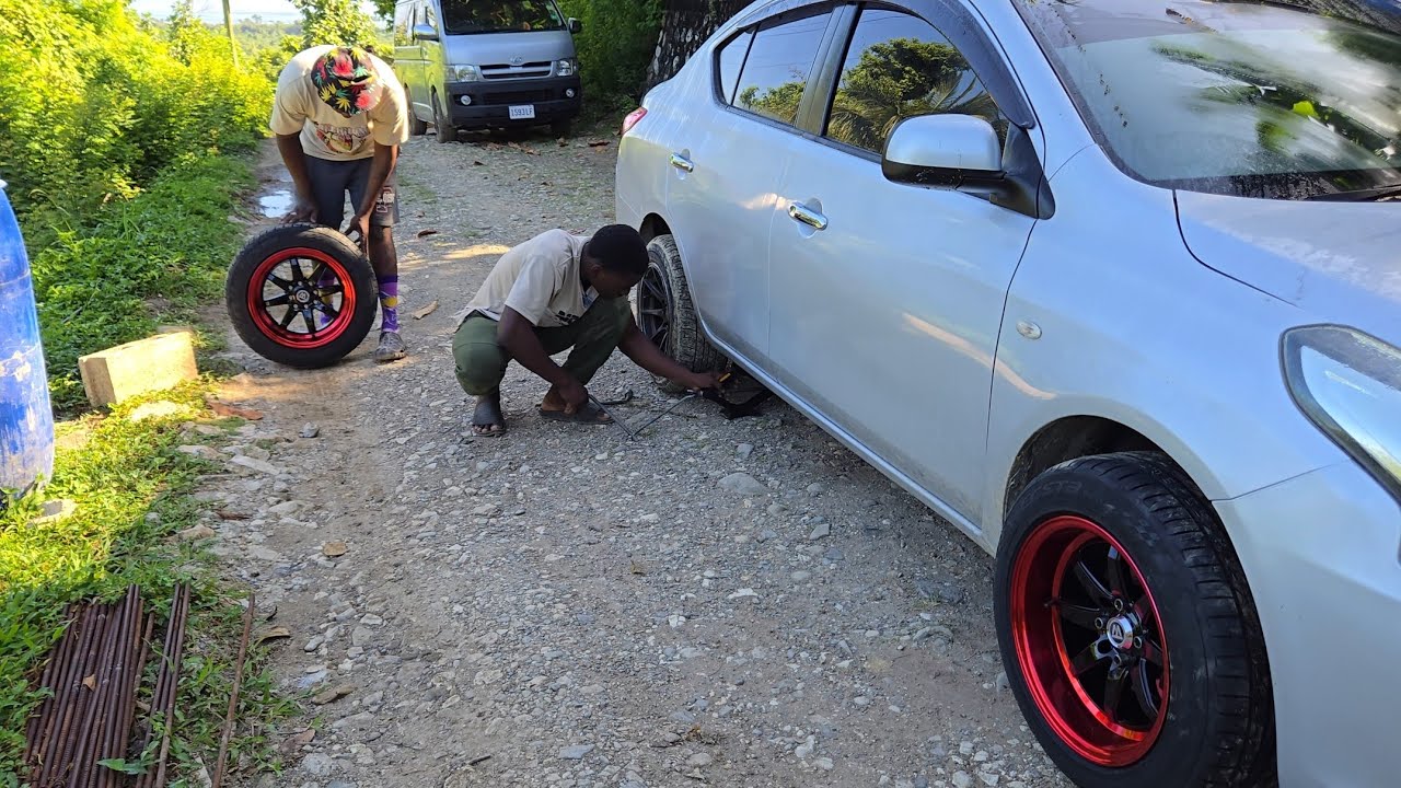 Jack of all trade | Changing my dad's car tires, all 4@Colazsmithtv