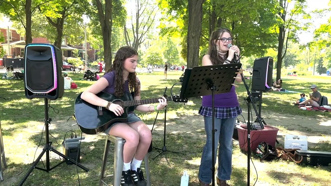 Creep (Radiohead cover) performed live by Ash and Tina at Withrow