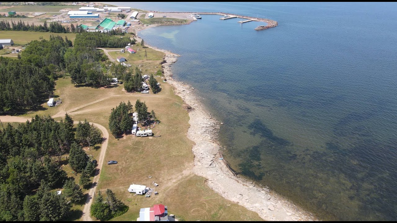 La C&ocirc;te du Petit-Cap (4K video)