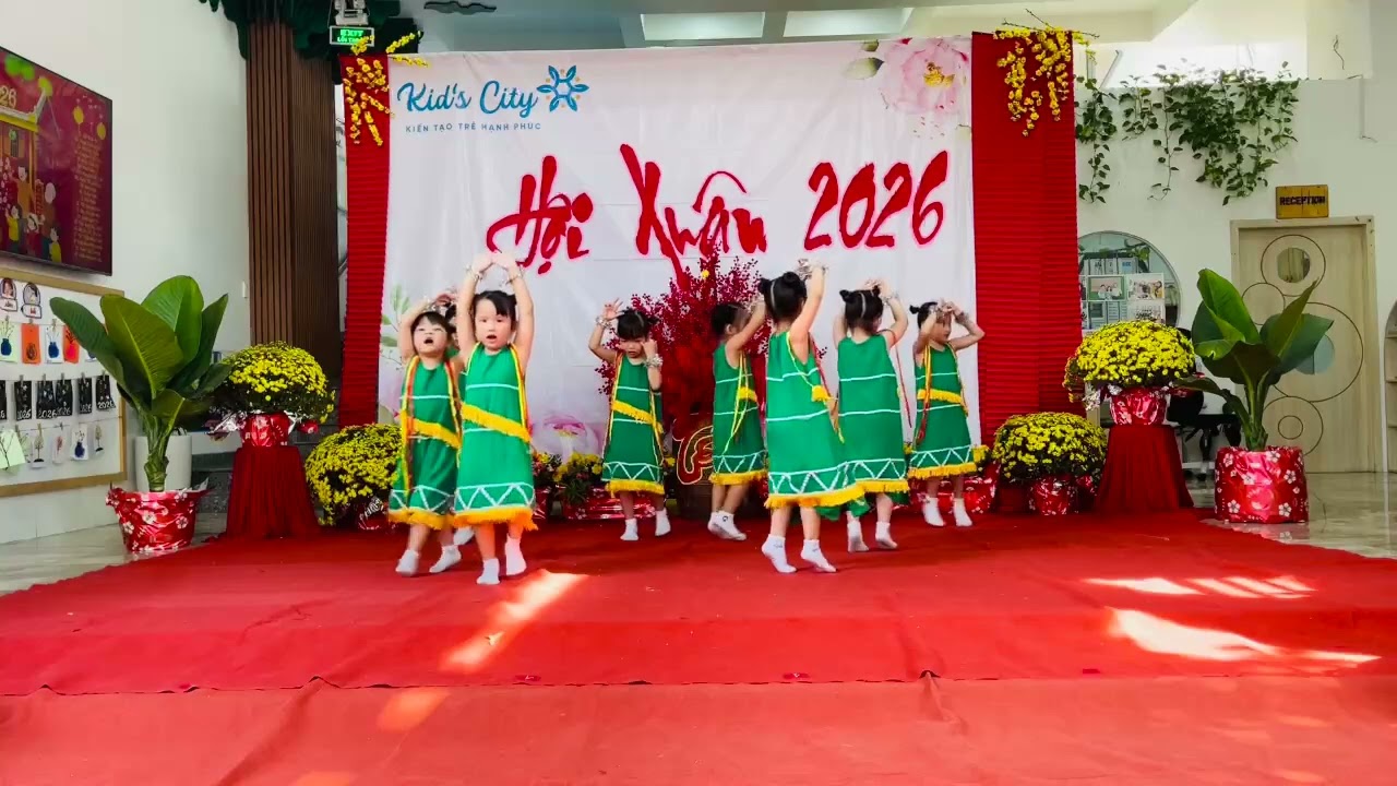 Em chào mùa xuân tây nguyên   Panda