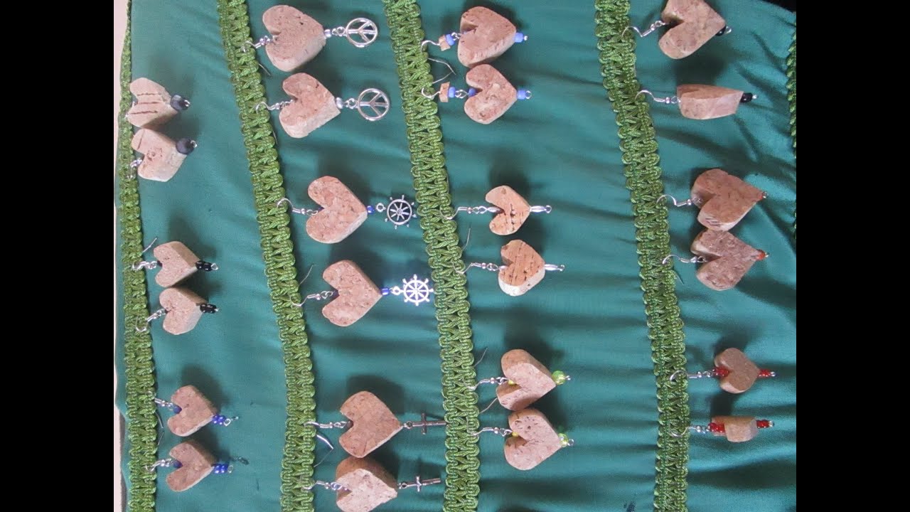 Pendientes, aretes o zarcillos en corcho