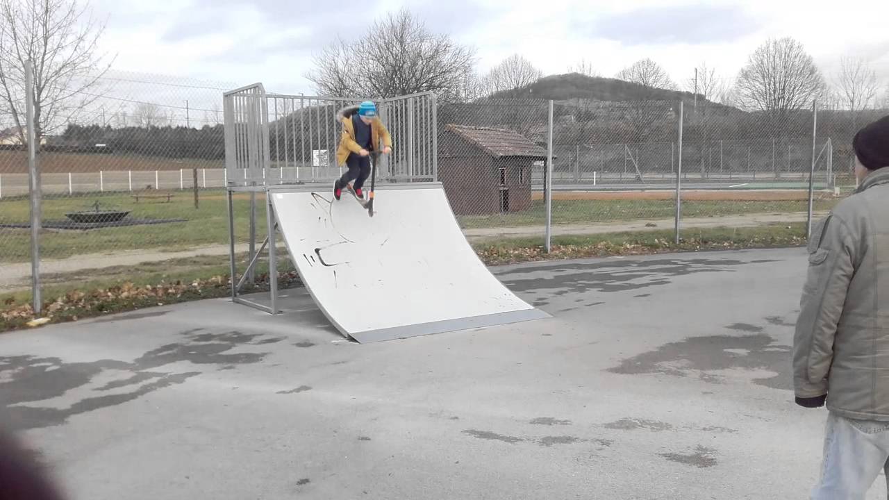 CGFR my first 1/4 pipe drop in jan 2016