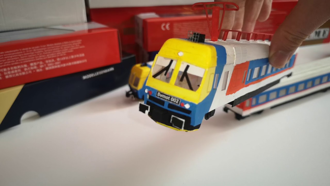 Saj&aacute;t &eacute;p&iacute;t&eacute;sű Bvmot