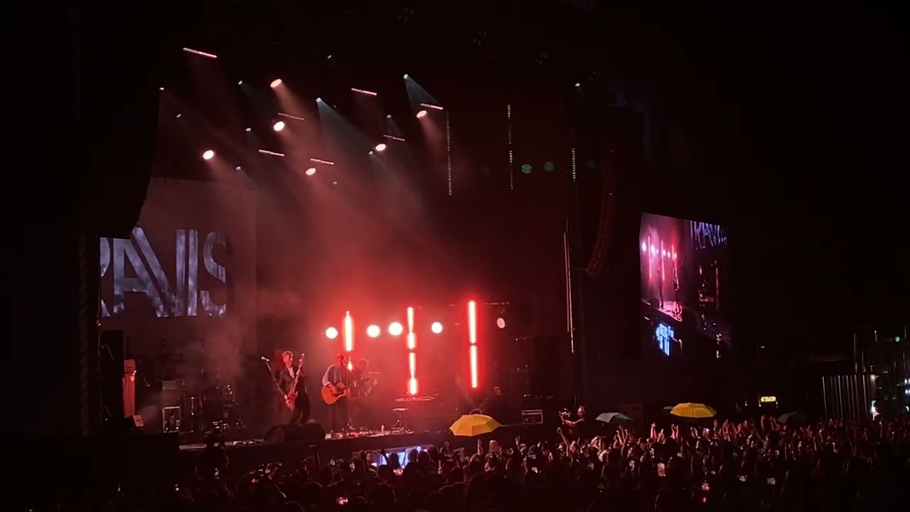 Travis - Why Does It Always Rain On Me? (Live at Gezgin Salon Festival, Parkorman, Istanbul 2024)