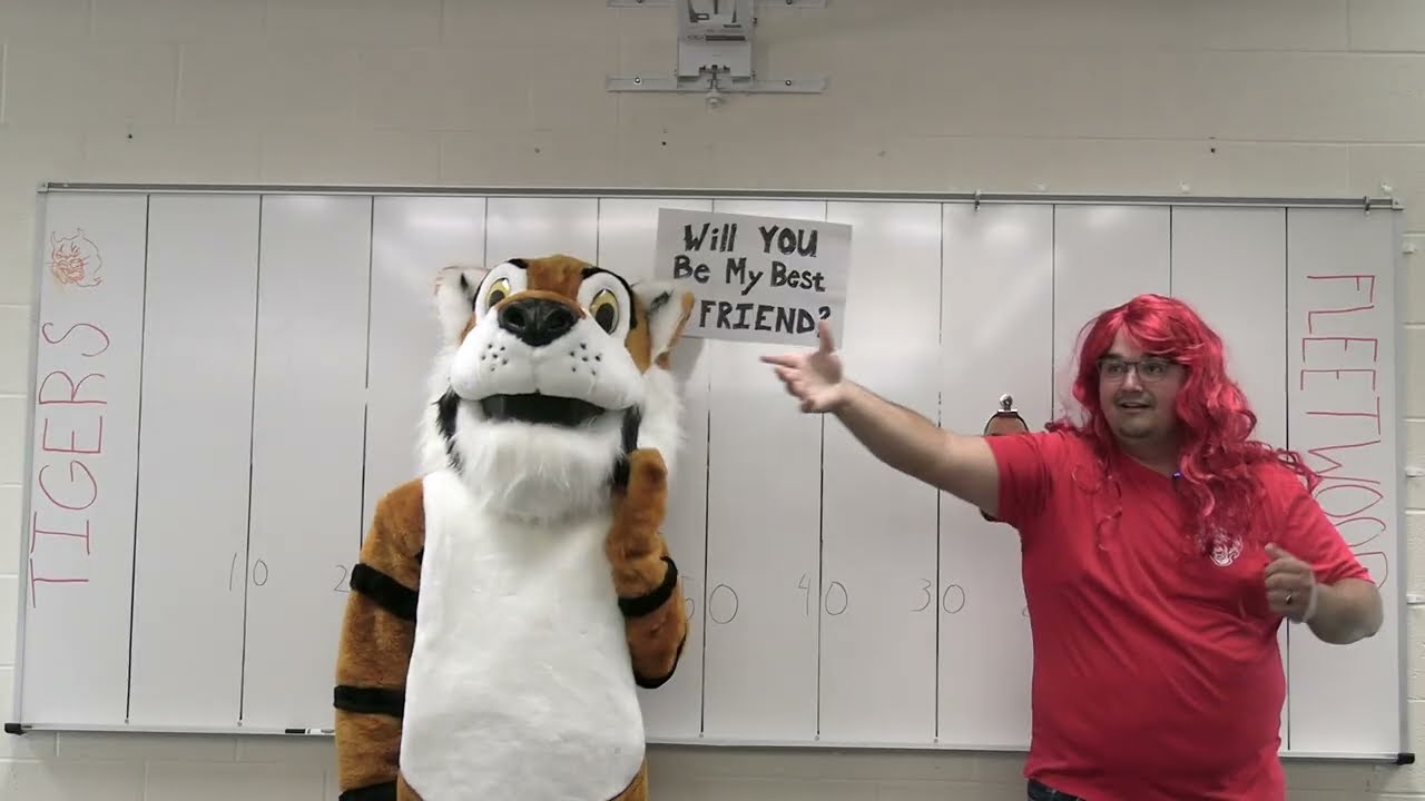 Roary's Best Friend--E03 Mr. Bricker