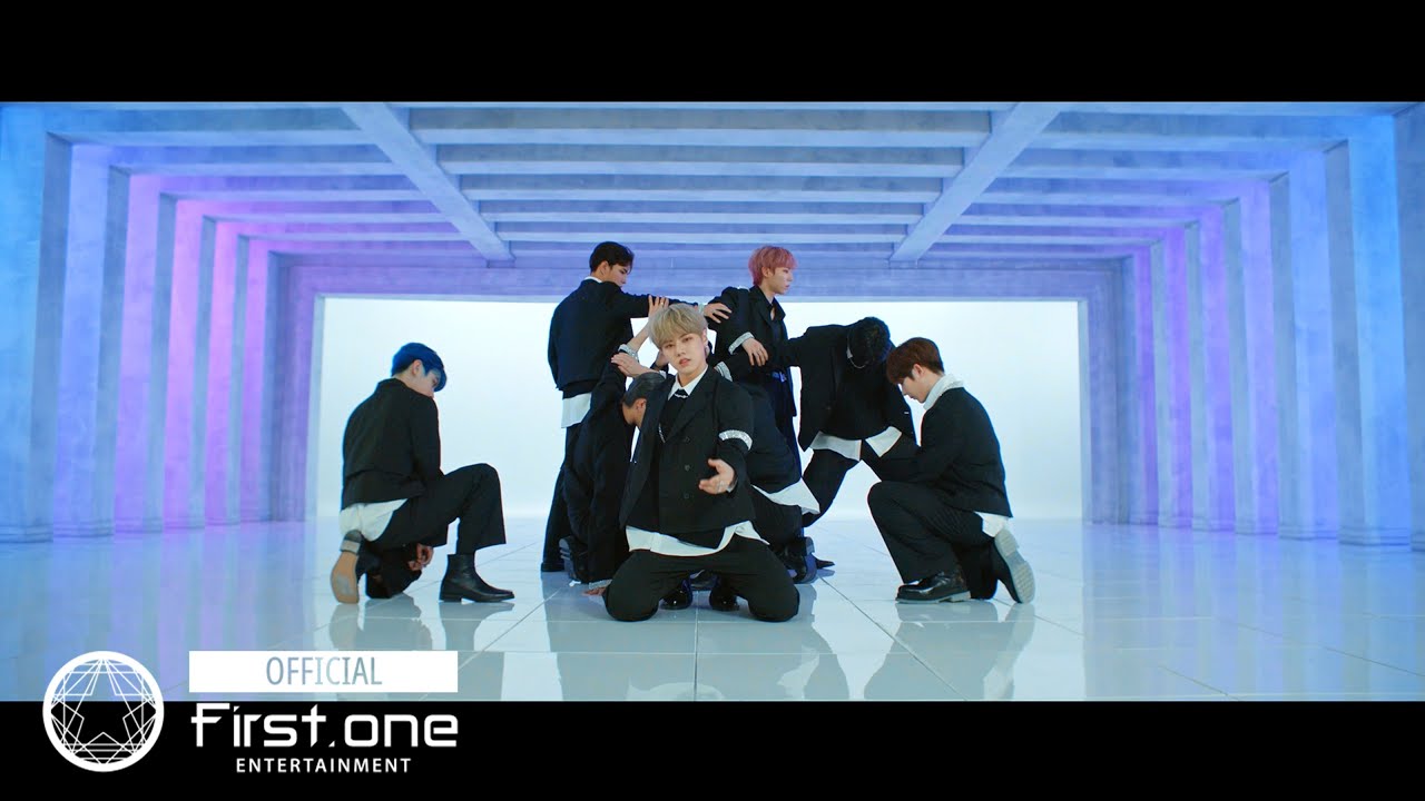 NINE.i 나인아이 'Parallel Universe' Performance Video