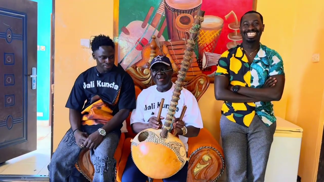 В гостях у Джалибы Куятех 🇬🇲 | Живая легенда представляет футболку Jali Kunda перед её выпуском