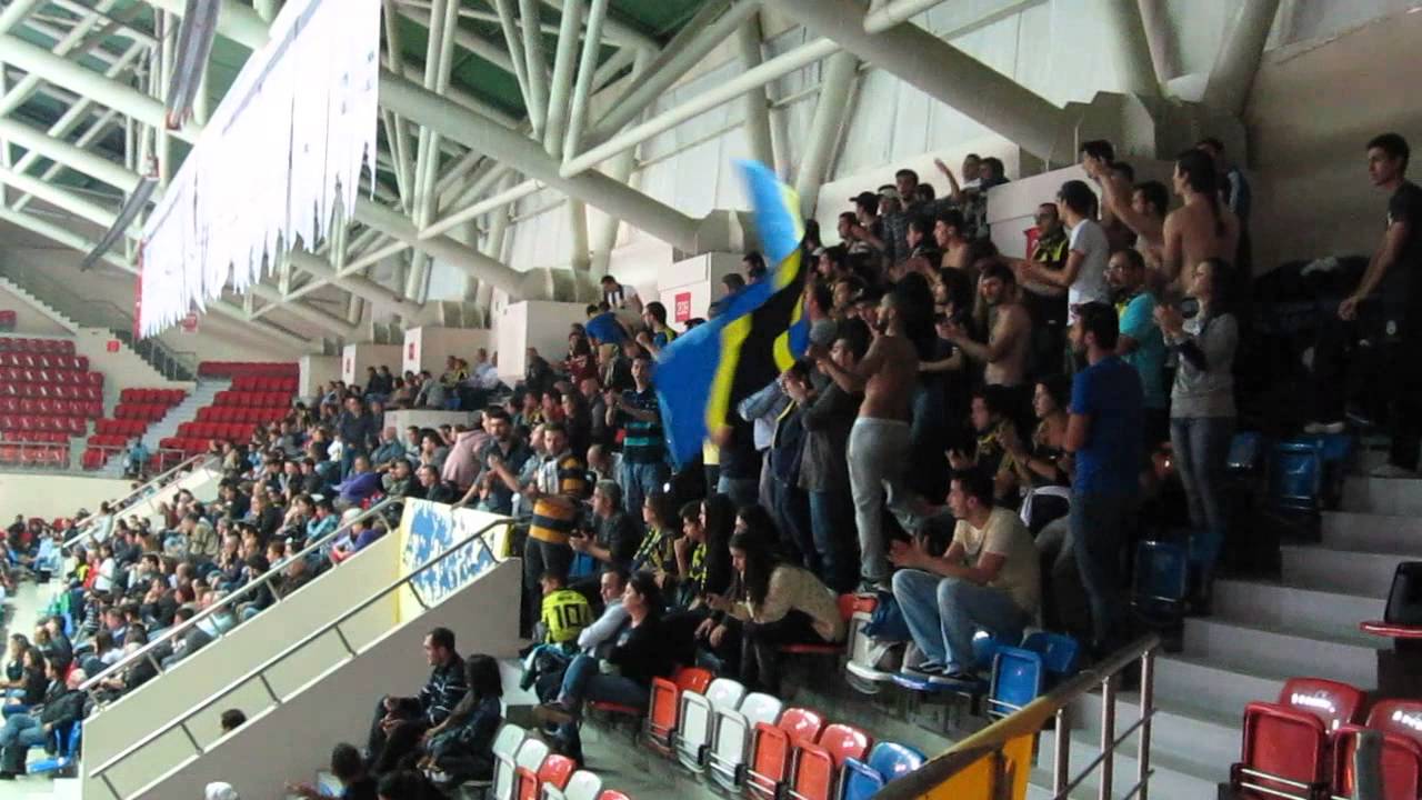 Peşindeyiz Kanarya - Ultras Fener // Vakıfbank - Fenerbahçe // Burhan Felek