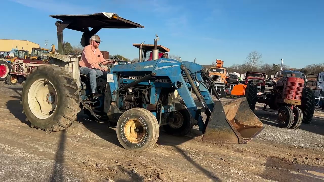 4610 with loader