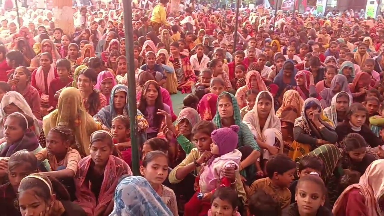  ए एस नोमानी ने कहा कि बच्चों के पैरों में जूते भले ना हो,लेकिन हाथों में किताब जरूर होनी चाहिए,