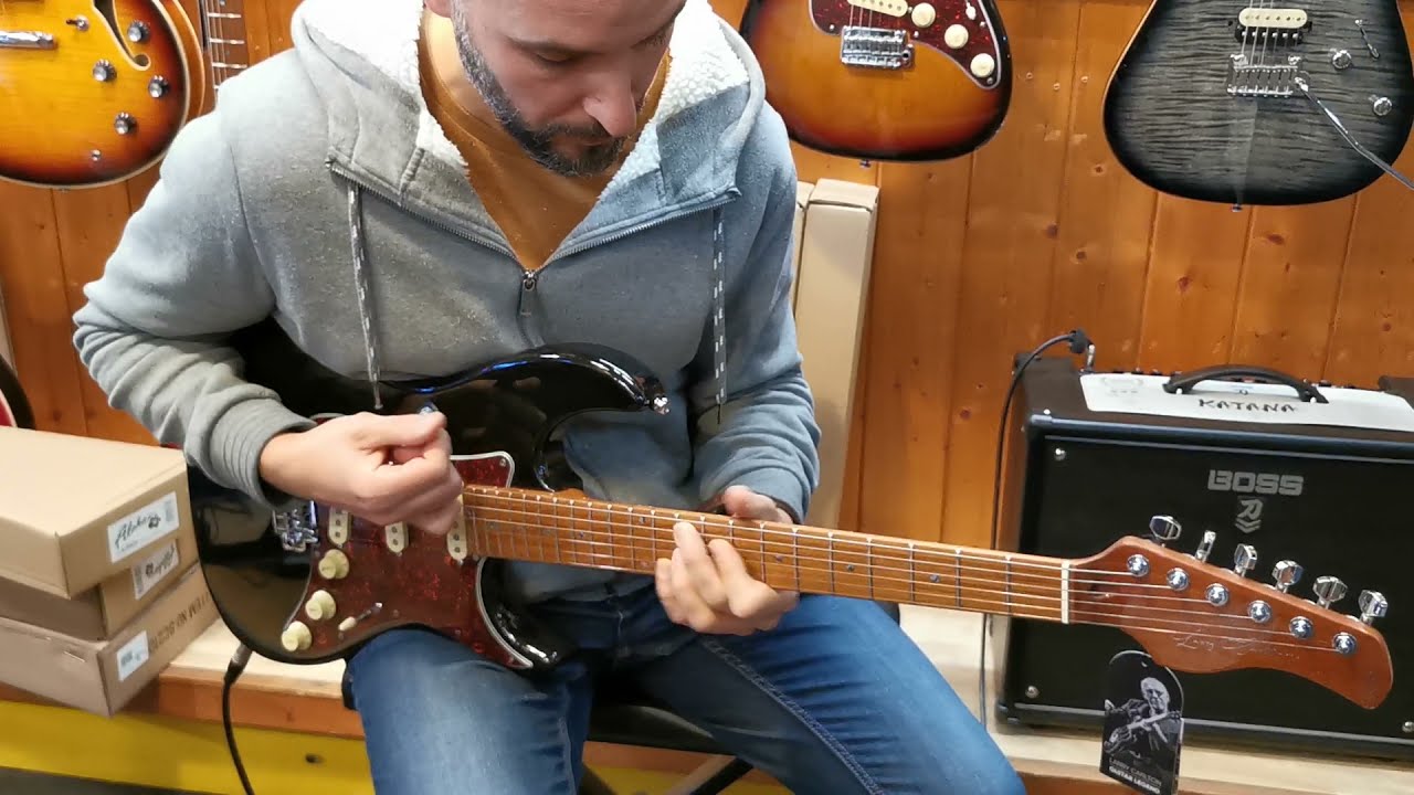 Sire Stratocaster S7 Larry Carlton New video