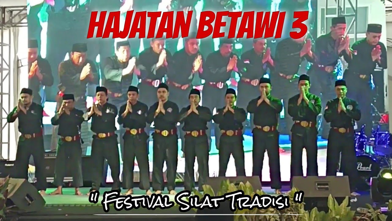 PENAMPILAN GOLOK SELIWA DI PANGGUNG UTAMA HAJATAN BETAWI 3