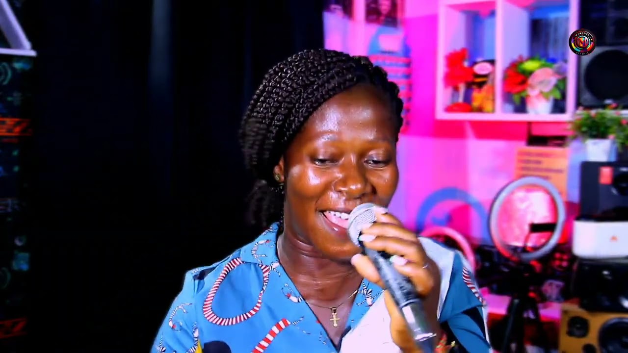 Powerful Pentecostal Praise by Original Queen Mina 