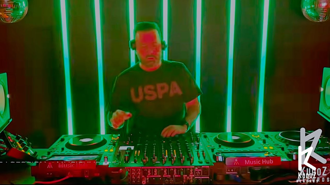 Moe Turk  - Deep House Mix [Kudoz Session]