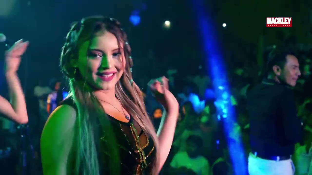 QUE SE VAYA - MEGAFIESTA ( YAREN PRODUCCIONES ) - EN VIVO