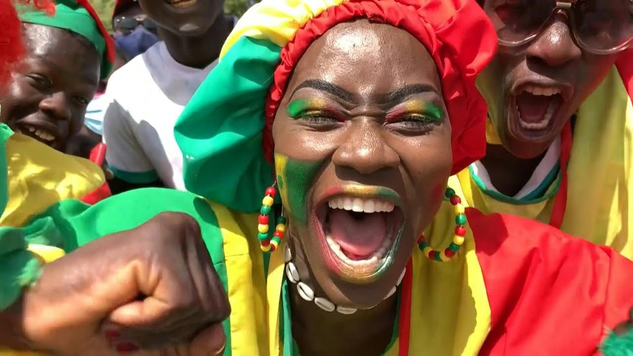 Football/AFCON: Fans wait for Senegal heroes return at airport in Dakar | AFP