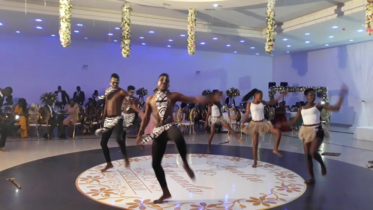 Luzingui Malembe - Fenômenos do Semba (Dança Tradicional)