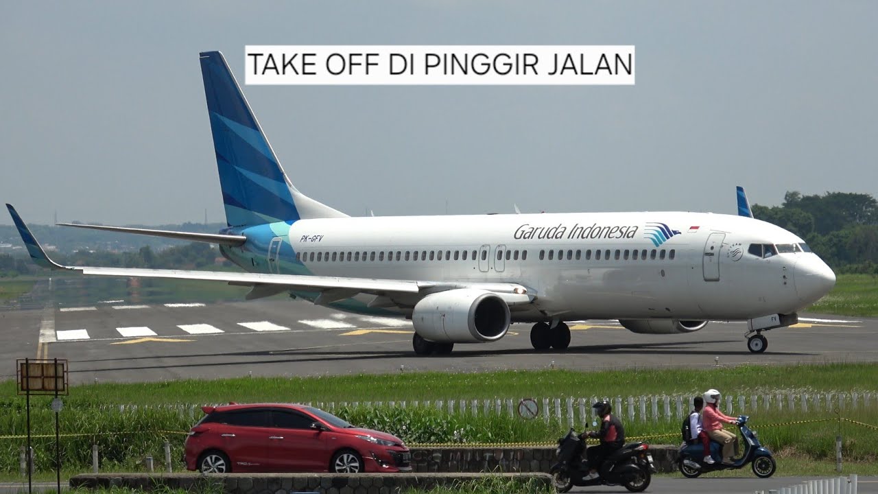 30 Menit Lihat Pesawat, TNI, Garuda, Batik & Lion Take Off Di Pinggir Jalan Bandara Adi Soemarmo