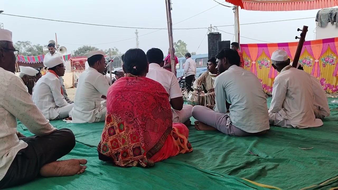उत्कृष्ट असे गायन पंढरपूर येथे अनेक कलाकारांचे.....