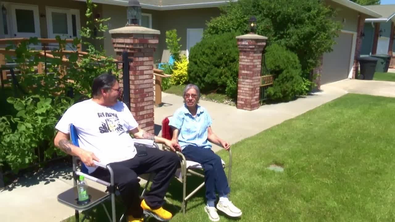 Inseparable Montana couple battle cancer together