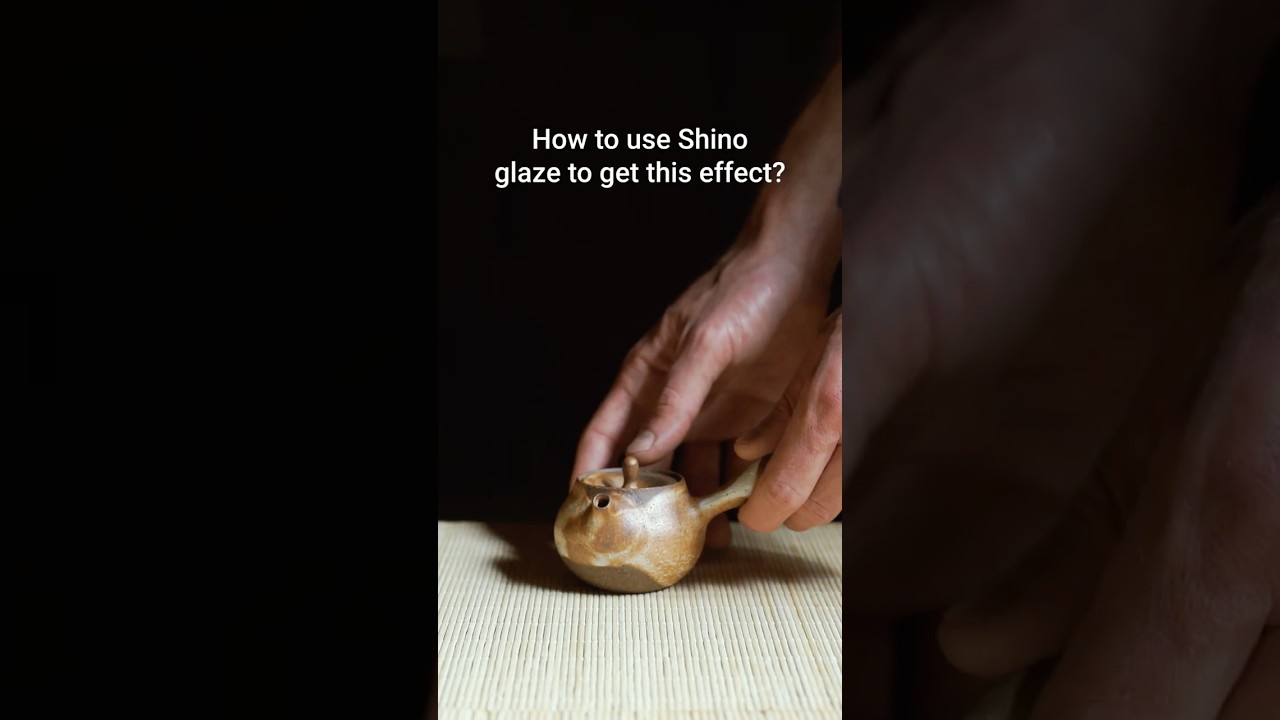 How to glaze a teapot. How to use Shino glazes.