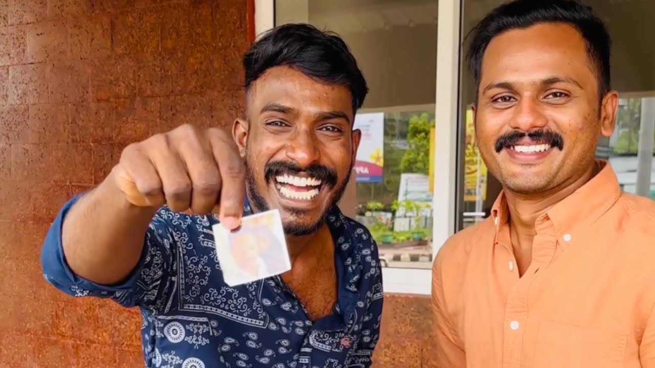 ഭാര്യയുടെ ഫോട്ടോ ഇങ്ങനെ വെച്ചവർ ഉണ്ടോ 😳#surprise #comedy #youtube #youtubeshorts #shorts 
