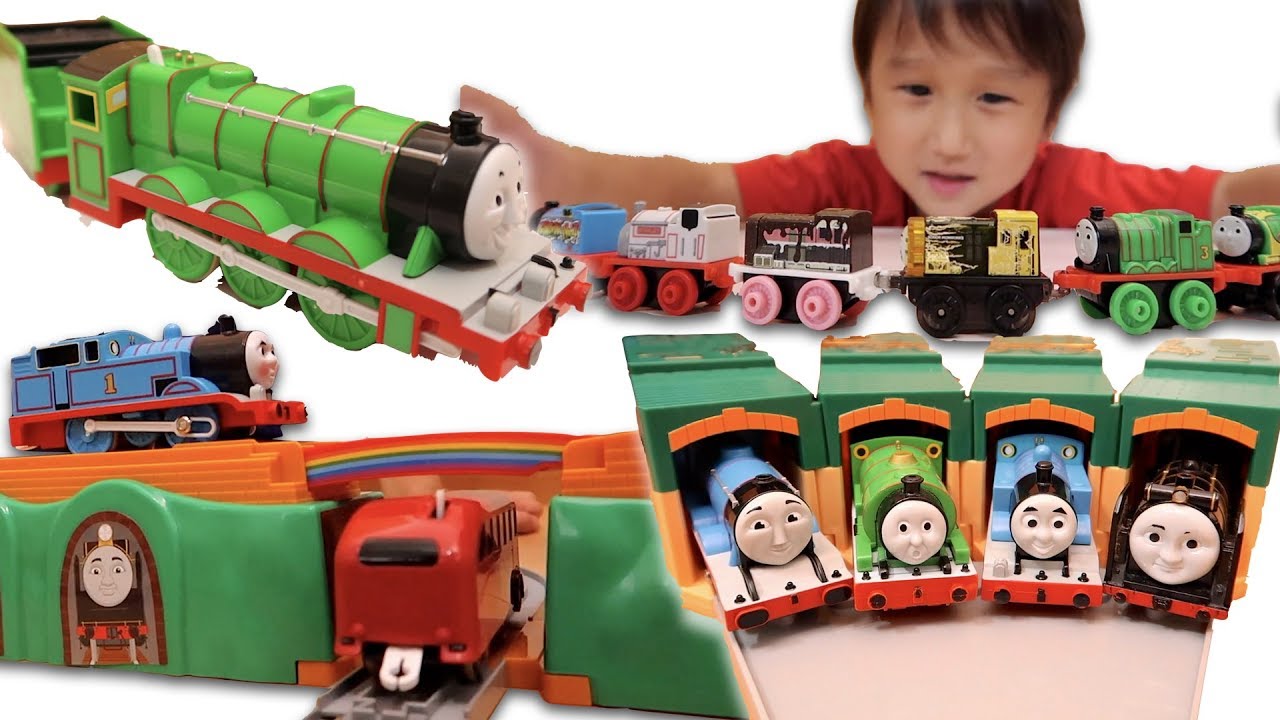 プラレール きかんしゃトーマス 連続再生４ ヘンリー のび～るにじの橋 ミニミニトーマス たためるトーマス機関庫 Thomas & Friends Plarail【かとちゃん】