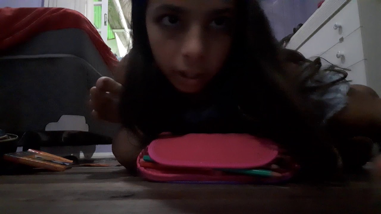 Material escolar  com a minha prima