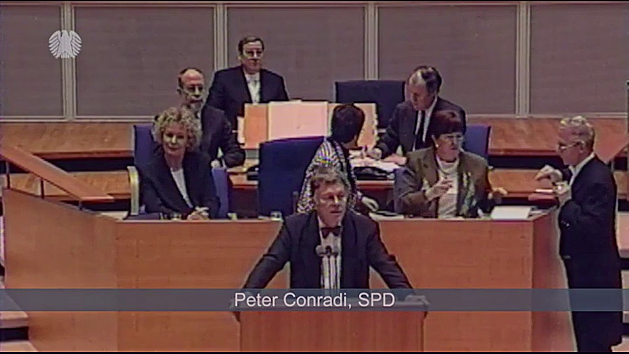 Debatte &uuml;ber die Verh&uuml;llung des Reichstagsgeb&auml;udes am 25. Februar 1994