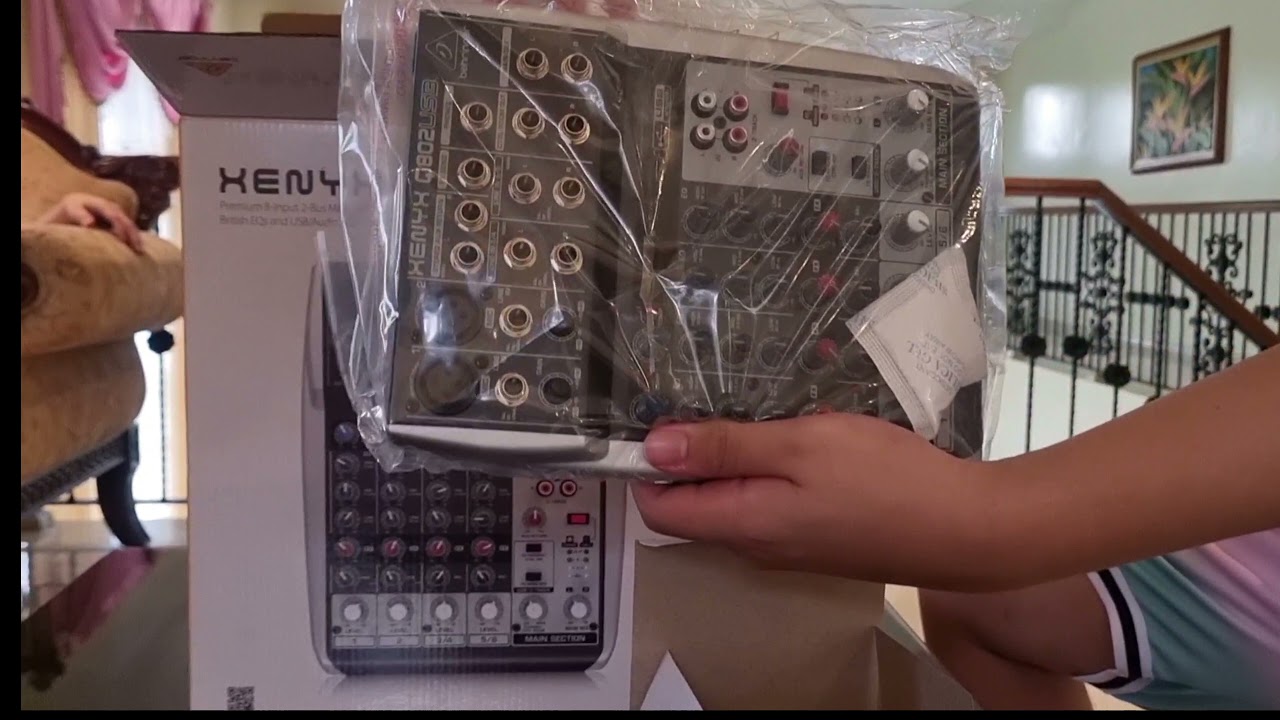 BEHRINGER XENYX q802usb | QUICK UNBOXING VIDEO