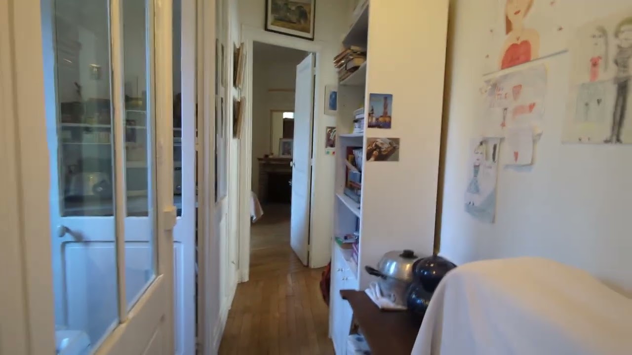 Paris XIX JOURDAIN rue Mélingue - F2-F3 de 55 m²