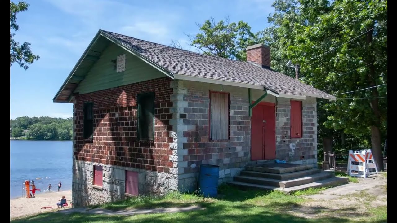 2016-05-18 North Chelmsford's Varney Playground