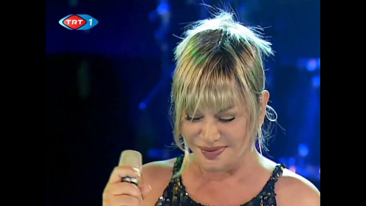 Sezen Aksu - 2005 Televizyon Konseri FULL (26.06.2005) DVBrip by BlaDe18