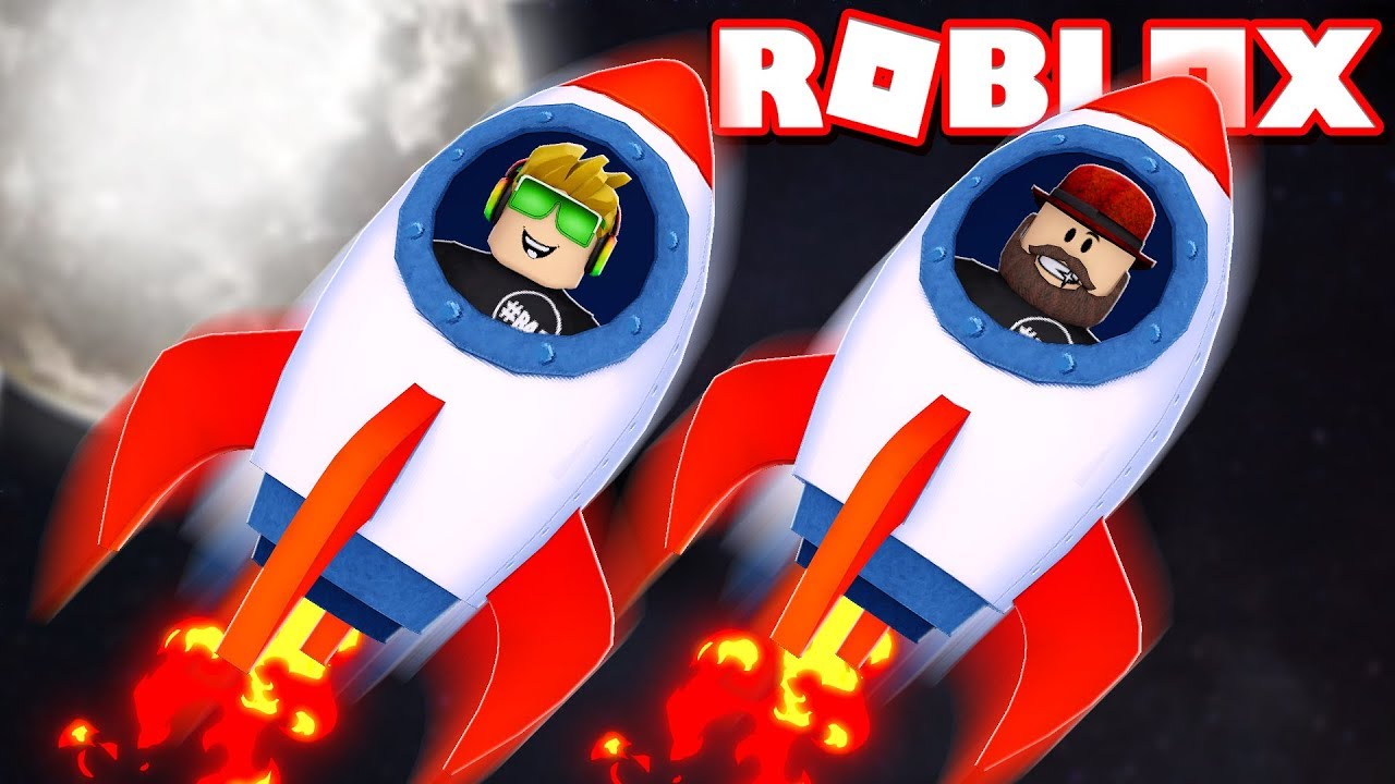 FLYING TO THE MOON in ROBLOX ROCKET SIMULATOR