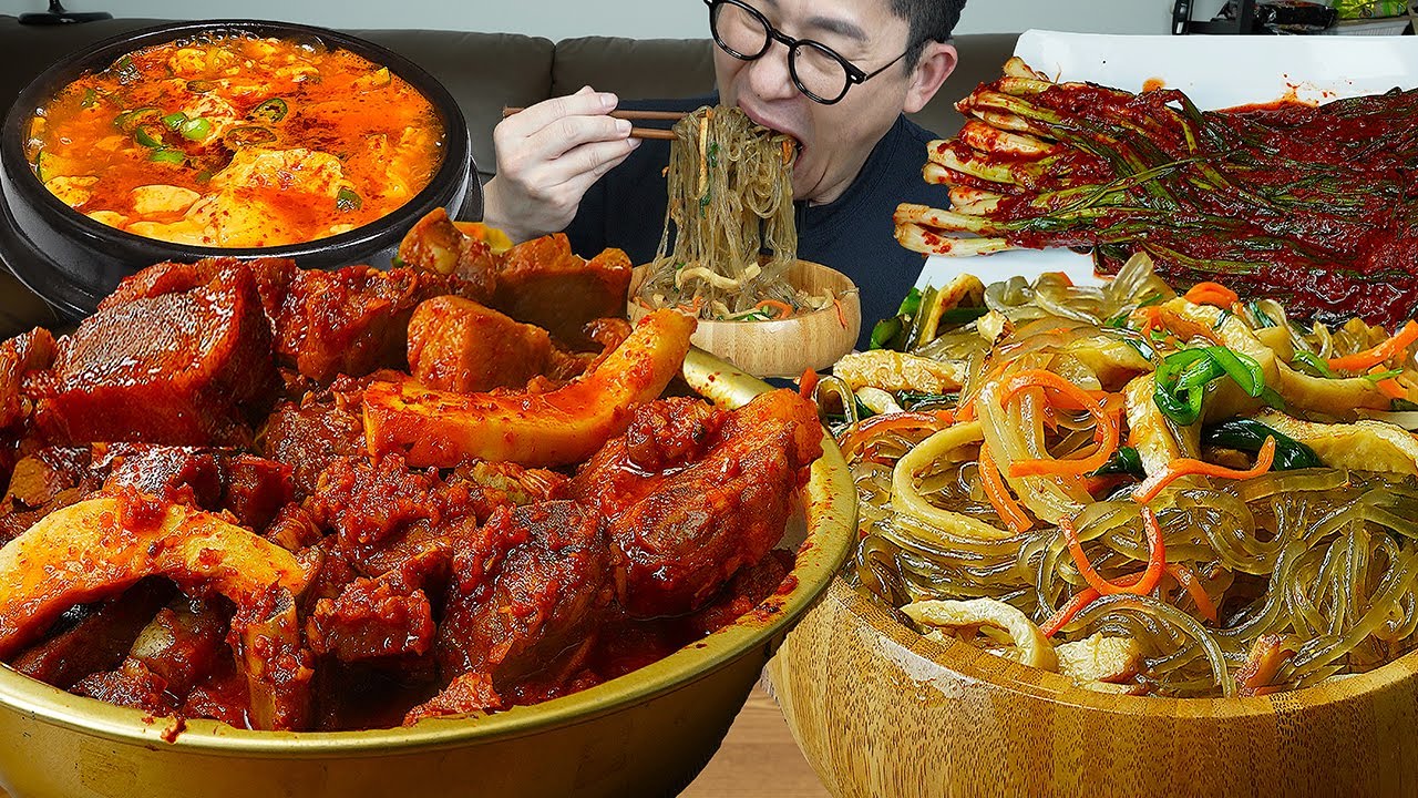ASMR MUKBANGㅣBraised Spicy Pork Short Ribs & JapchaeㅣEATING SHOW