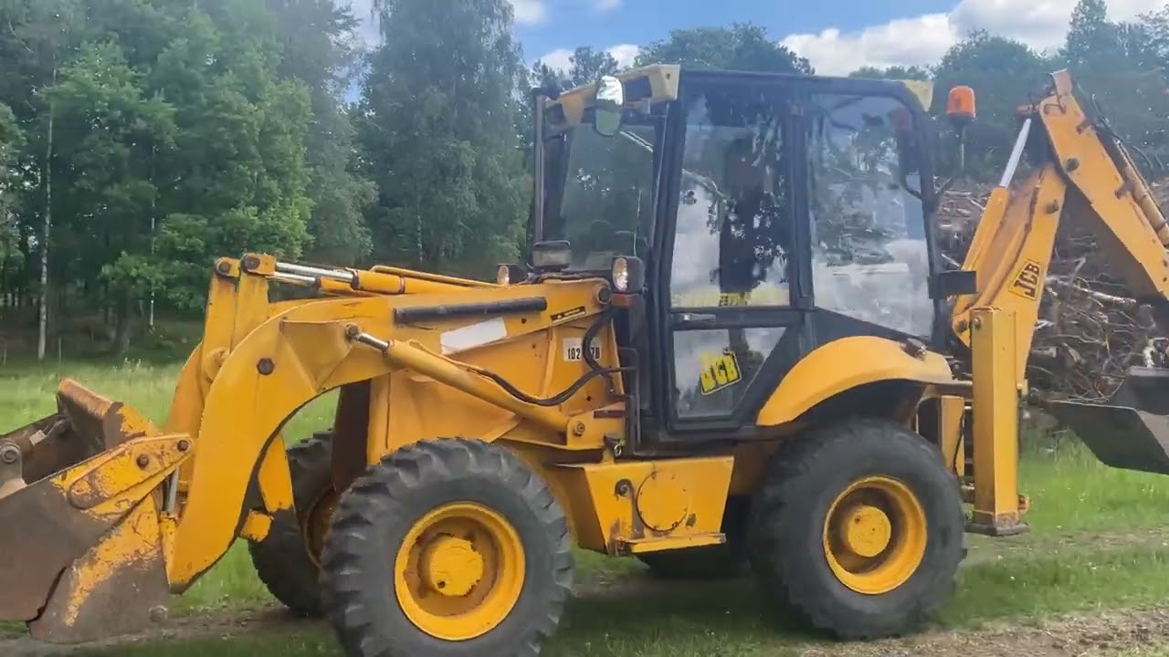 JCB 2 CX Streetmaster