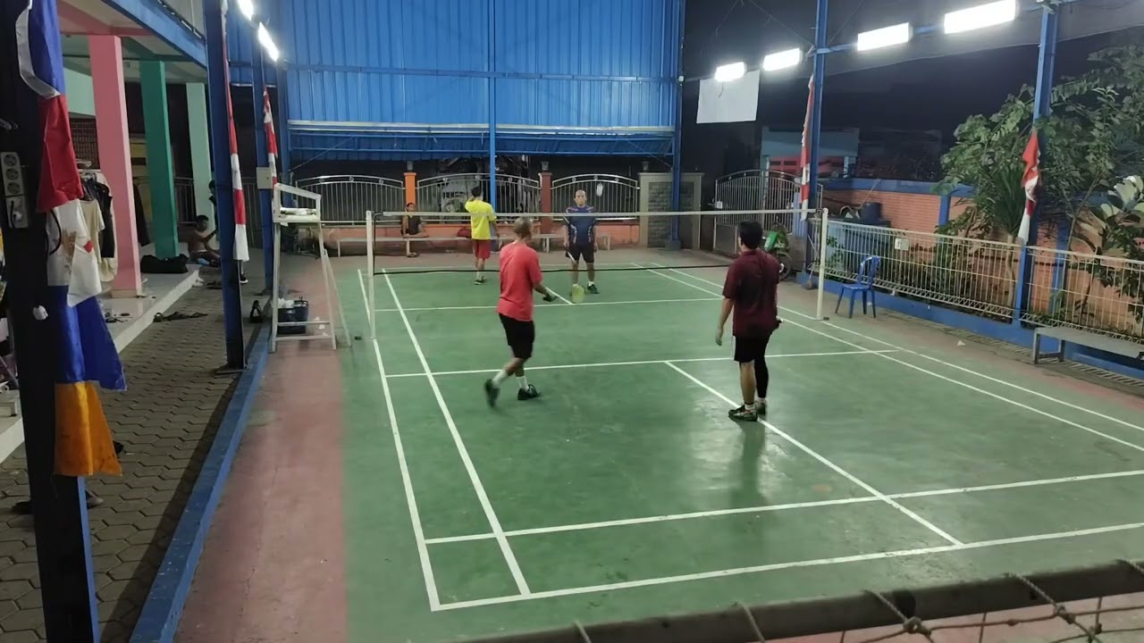 Irwan / Mansur vs Dedi.H  / iksan