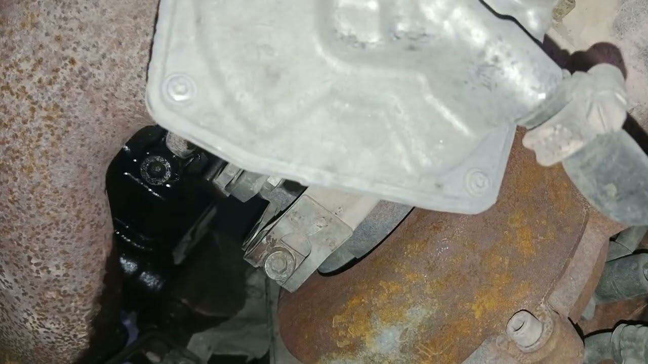 #fuso #canter #euro5 turbo oil leaking