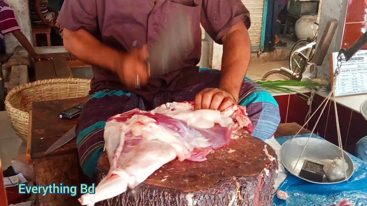 Fabulous Bakra cutting||faster Brilliant Mutton Butcher Amazing Goat Meat Cutting skills