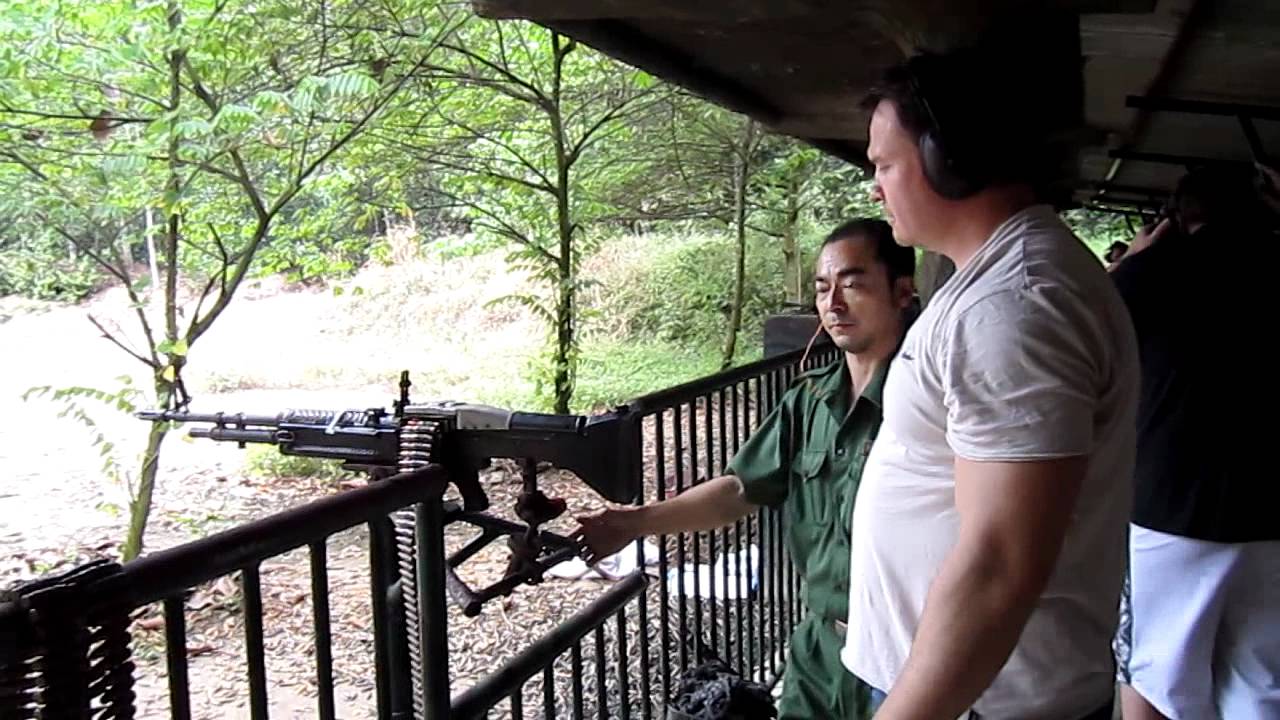 100 rounds on machine gun