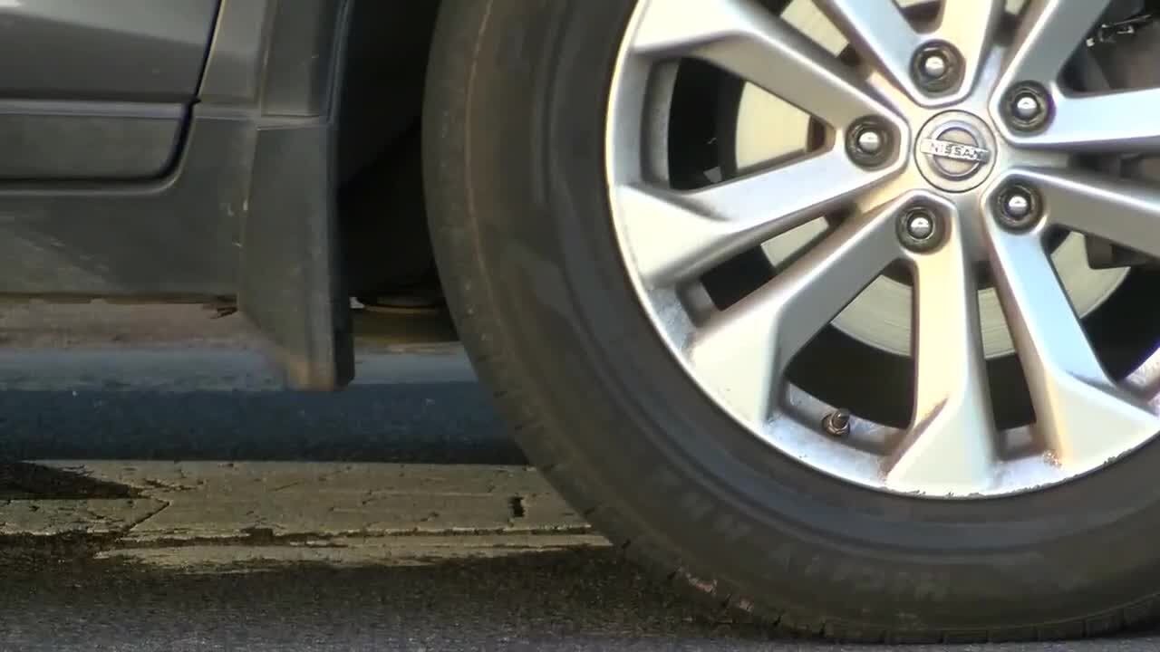Used Car dealers on Oahu complain about delays in getting vehicles registered