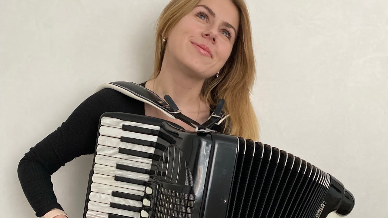 Eric Bouvelle - Andrea Играет Виктория Жданович