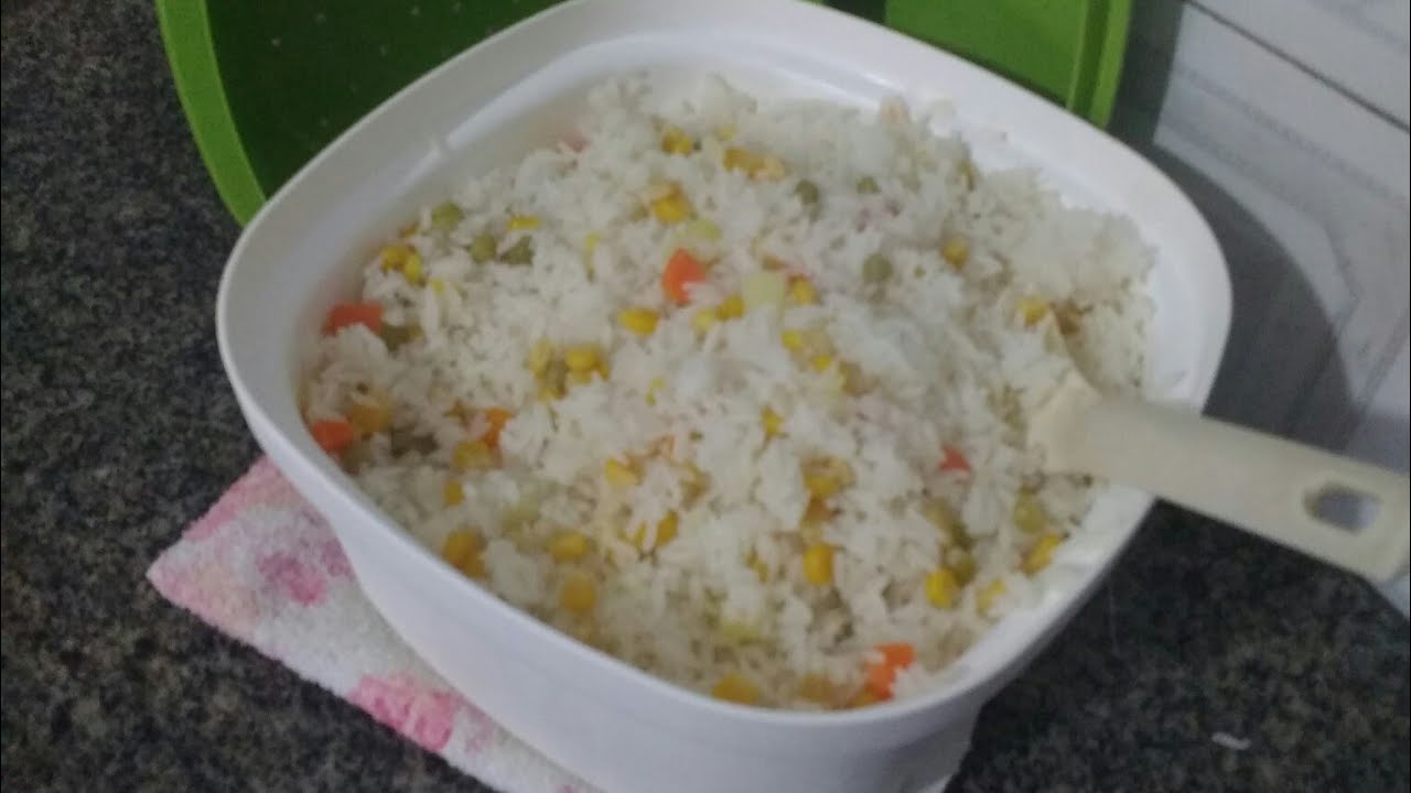 Arroz feito na Multipla Tupperware