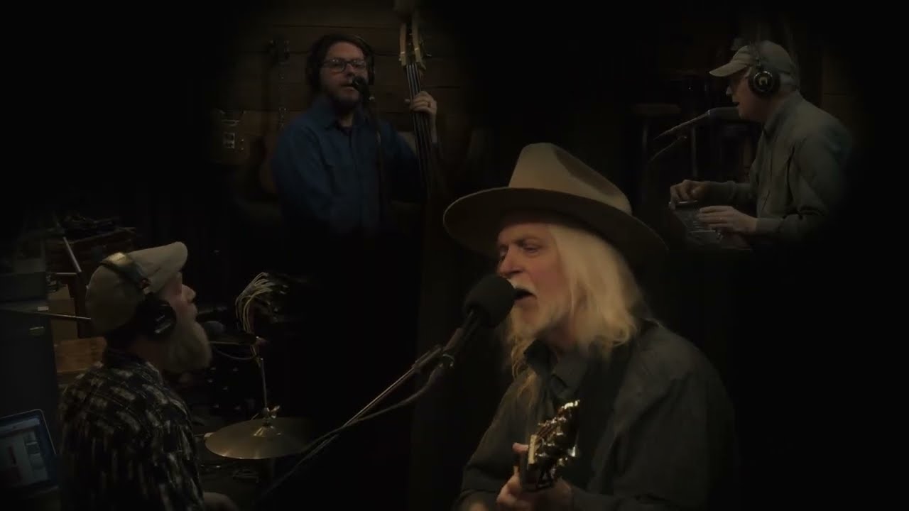 Man Of Constant Sorrow - trad... unknown author - performed by The Unsung Heroes.